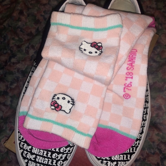 vans - Picture 4 of 4